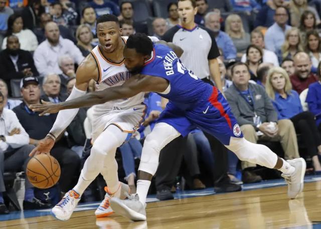 开云中国官网-交易贝弗利打响湖人补强第一枪 韦少即将被送走？